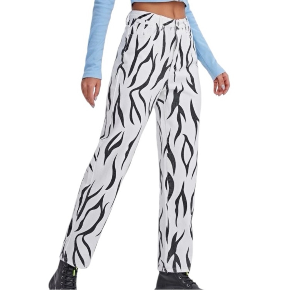Zebra Graphic Print Artsy Festival Grunge Streetwear Jeans